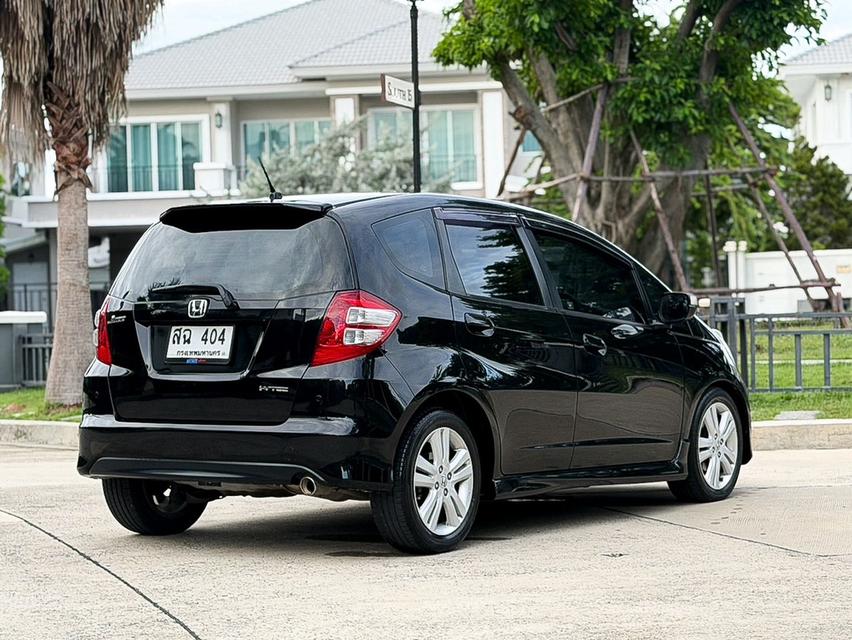 (แจ้งรหัสรถ AVA404) ⭐️ Honda Jazz 1.5 I-VTEC Top SV 2011 รถสวย รูปย่อยที่ 3