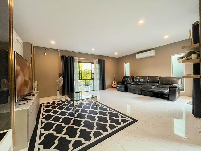ขายบ้านเดี่ยว The Plant ฉลองกรุง ตกแต่ง สไตล์ luxury 2 ชั้น 100 ตรว 6