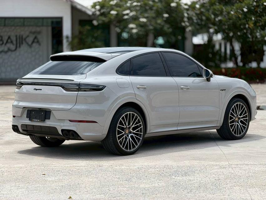 Cayenne 3.0 E-Hybrid Coupe 3