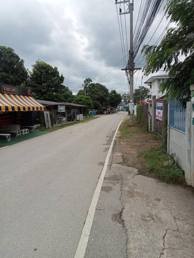 ขายบ้านพร้อมที่ดิน ติดชุมชนกระทรวง เขาย้อยเพชรบุรี  2