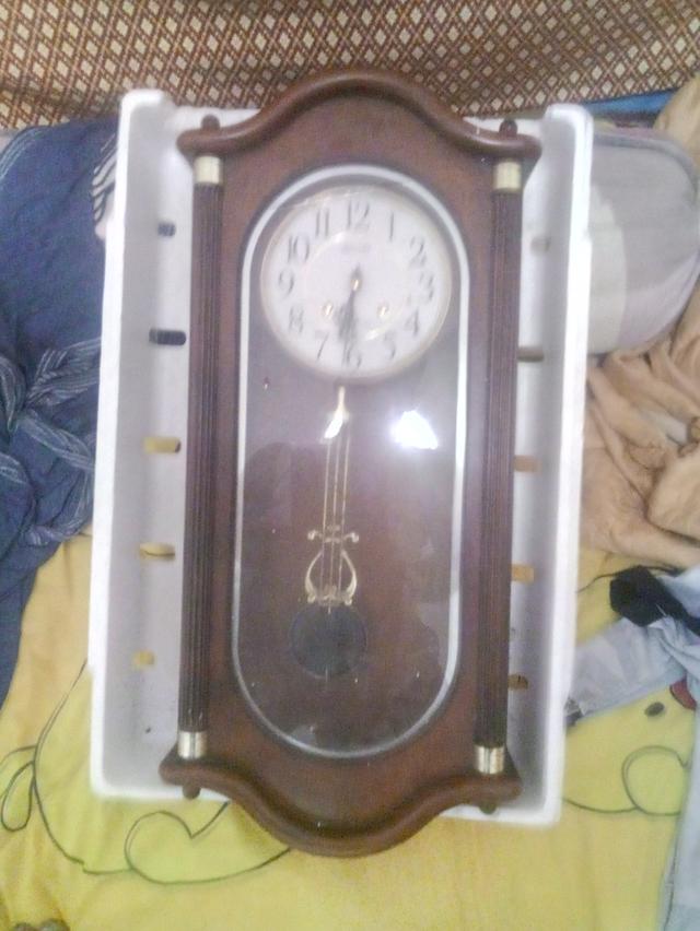 นาฬิกาแขวนโบราณrhythm