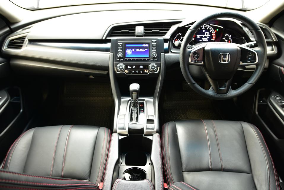 2021 CIVIC 1.8E มือเดียว ไมล์น้อยแท้ๆ รูปที่ 13