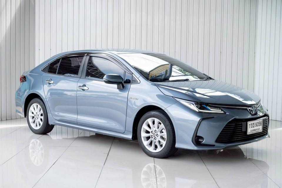 TOYOTA COROLLA ALTIS 1.8 HYBRID MID ปี 2020 โฉม ALTIS ปี19-ปัจจุบัน
