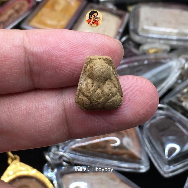 พระปิดตามหาอุตม์ หลังยันต์อุ หลวงปู่เหมือน วัดกำแพง ชลบุรี ปี 2522