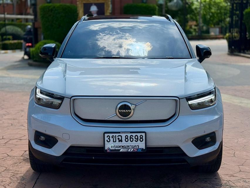 รหัสรถ PJP8698 2022 VOLVO XC40 Recharge Pure Electric Twin Motor AWD รูปย่อยที่ 2