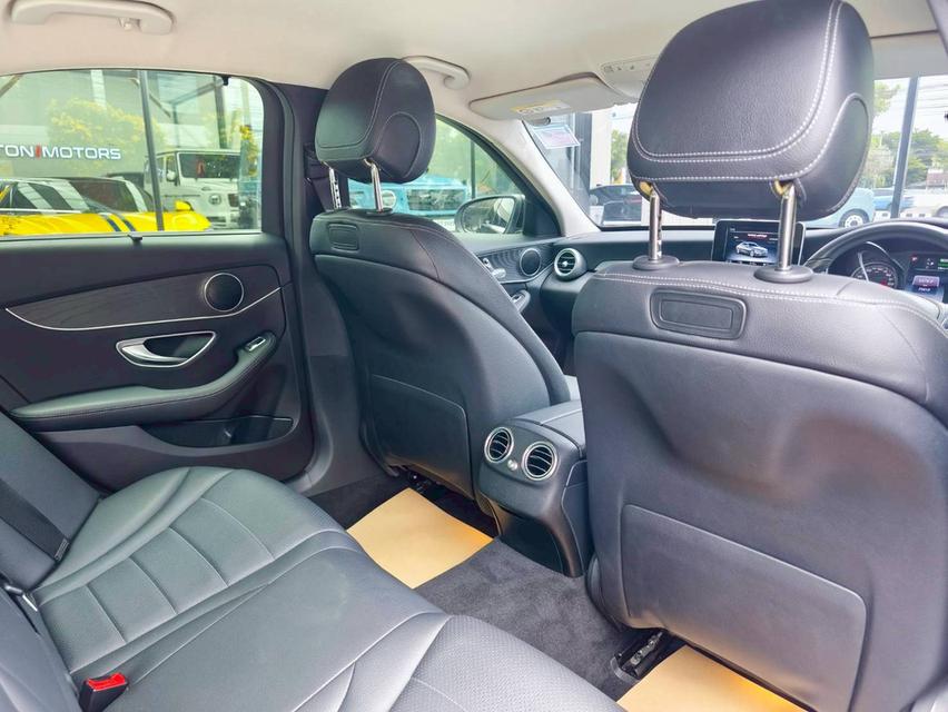 รหัสรถ KPV3682 🚘 BENZ C350e Avantgarde ปี 2018 9