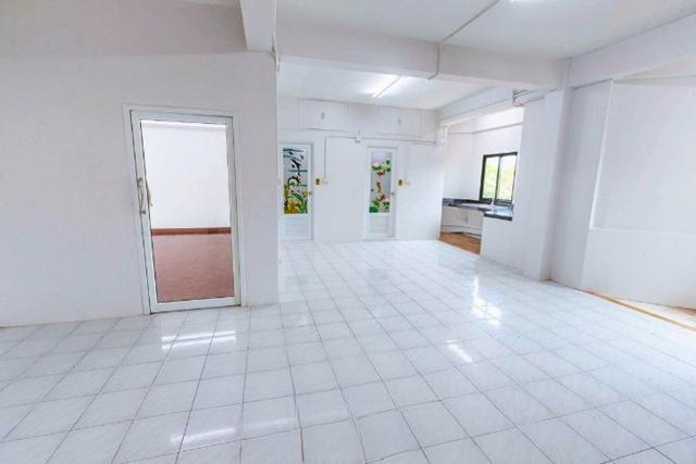 บิ๊กซี เคหะร่มเกล้า 500 ม.ให้เช่าอาคารใหญ่ 4 น้ำ 41ตร.วา. 490ตร.ม. ลาดกระบัง เชื่อมต่อกัน 2 คูหา 3ชั้น รร.ร่วมฤดีวิเทศศึ 8