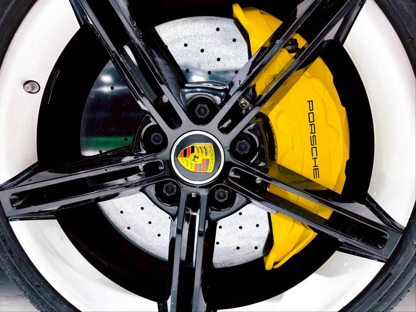รหัสรถ KPV8255 2021 Porsche Taycan Turbo S 16