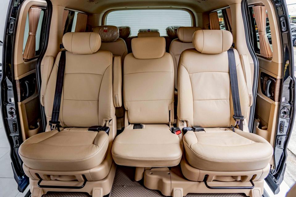 รหัสรถ NP6848 HYUNDAI H-1 2.5DELUXE 2021 16