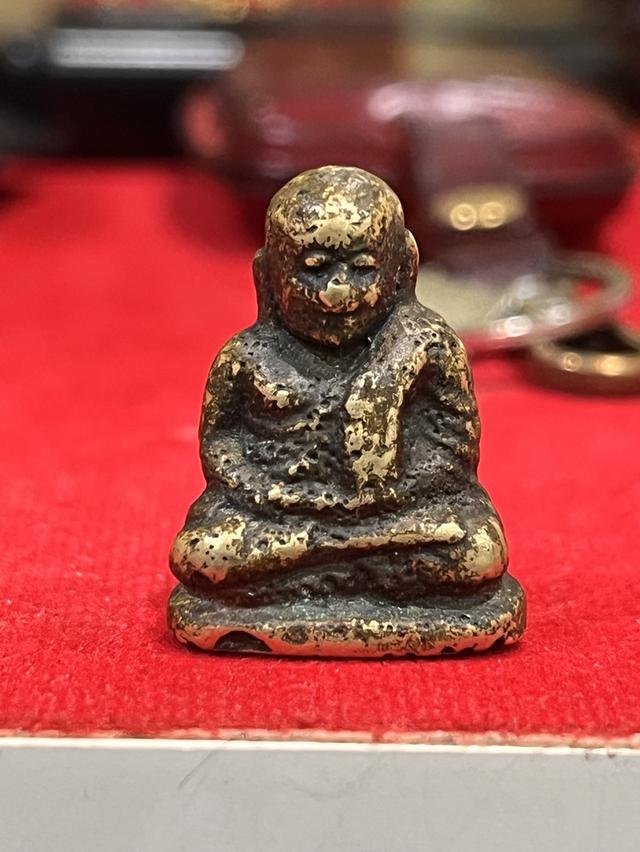 หลวงพ่อเงินวัดบางคลาน