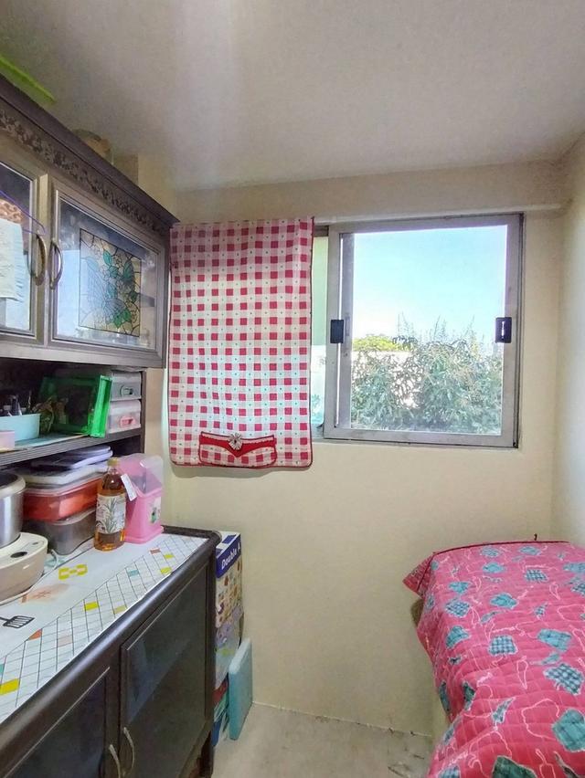 ขายคอนโดเจดับบลิวเพลส ชั้น 3 ห้องมุม มีระเบียง  32 ตรม. ซอยรัชดาภิเษก 32 จตุจักร 4