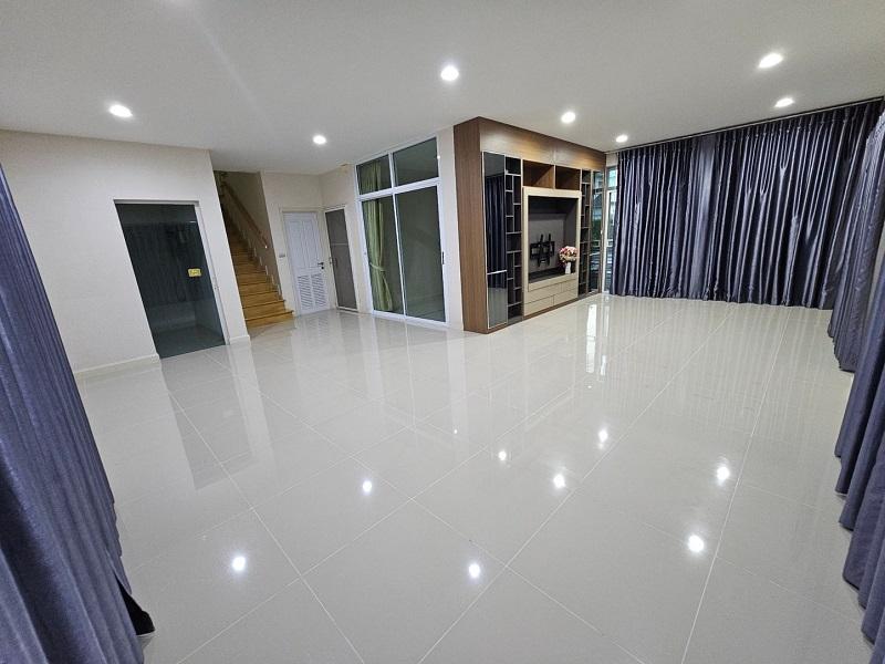 ขายบ้านเดี่ยวหลังมุม พร้อมอยู่ หมู่บ้านเพอร์เฟคเพลส 4 ราชพฤกษ์ ใกล้รถไฟฟ้าสายสีม่วง นนทบุรี. 4