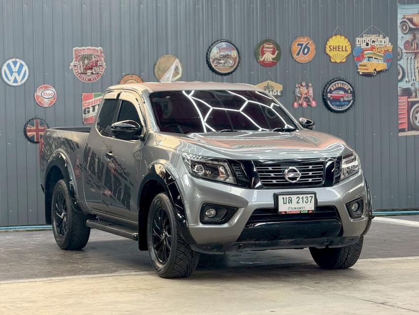 NISSAN NAVARA NP300 2.5 Calibre E Black Edition King Cab ปี2020