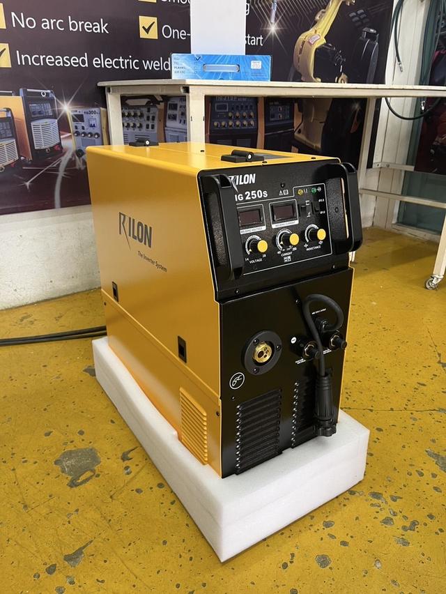 เครื่องเชื่อมMIG250S 220V ฟีดในเครื่อง ใช้ลวด0.8-1.0มิล