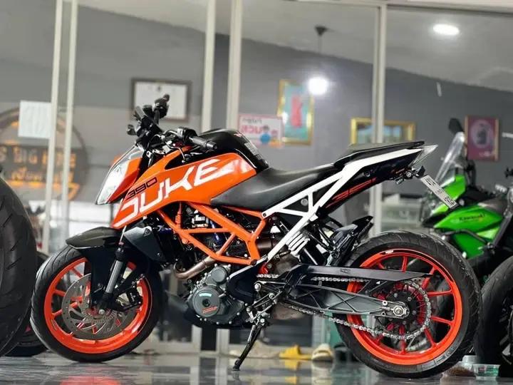 รถพร้อมใช้งานสภาพดีมาก KTM Duke 390 4