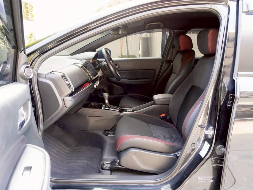 Honda City 1.5e:hev RS ปี22 17