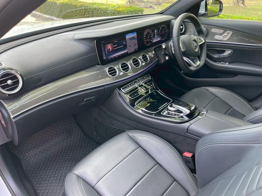 2017 Mercedes Benz E220d AMG ( W213 ) รูปที่ 9