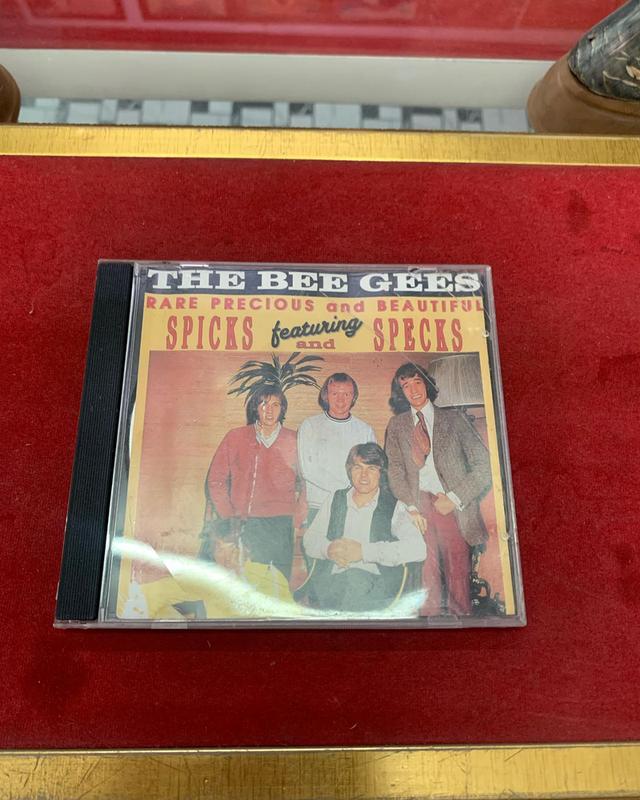 ซีดีเก่า bee gees ปี1989