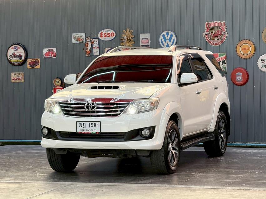 TOYOTA FORTUNER 3.0 V 4WD ปี2012 รถบ้านแท้ รถสายลุย  โคตรคุ้ม ไม่เคยชน  พร้อมใช้งาน