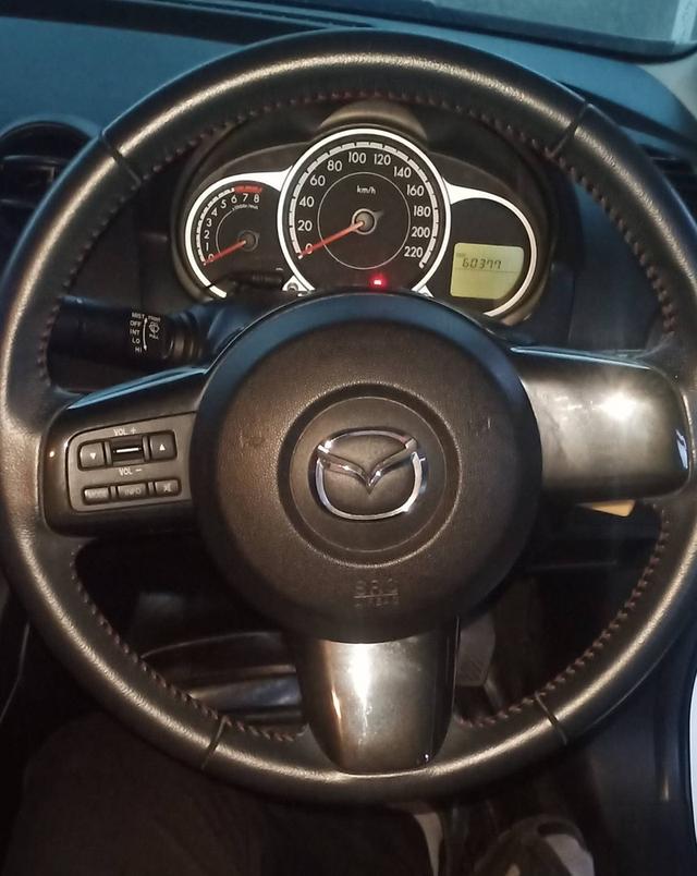 Mazda 2 elegance 2015 รุ่น limited รถบ้าน ไม่เคยชน ไม่เคยน้ำท่วม ไมล์ 60377 5