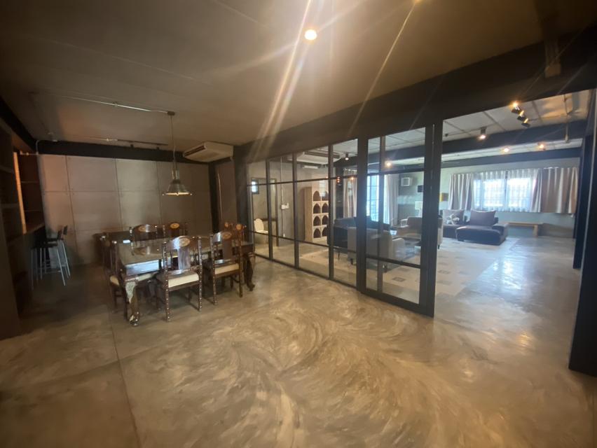 or Rent : House sukhumvit71, 250sqm, 70,000thb/month Contact Line ID : 2424yusuke 12