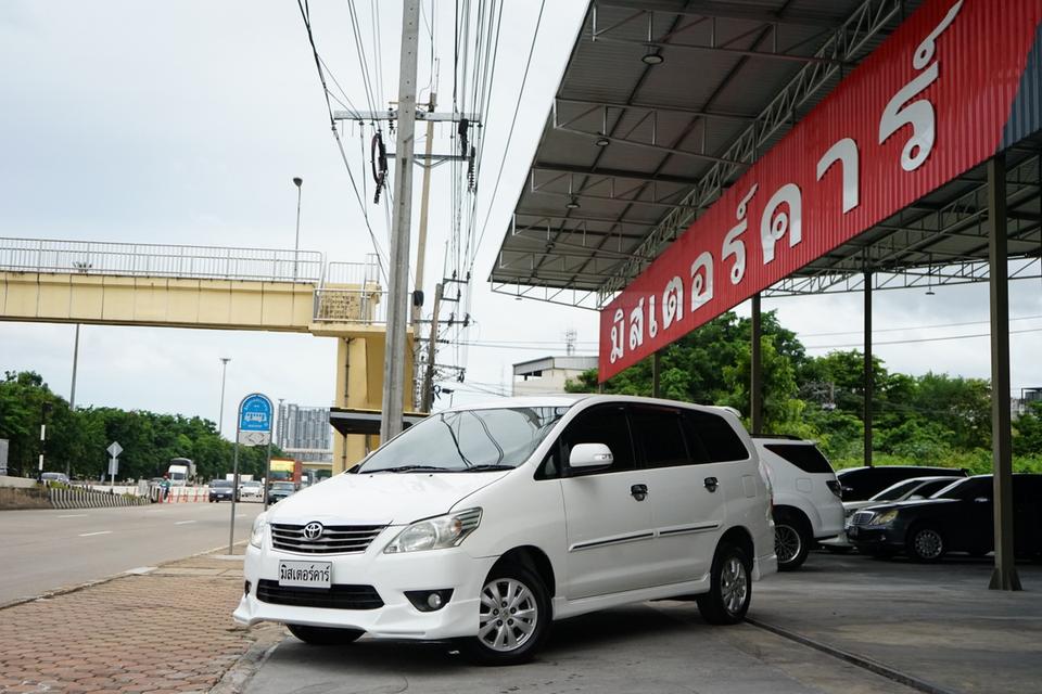 2011 TOYOTA INNOVA 2.0V