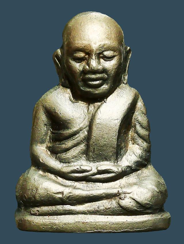 พระรูปปั๊มเหมือน หลวงพ่อเงิน วัดบางคลาน พิมพ์คอแอล ปี 2515....เก่า เดิมๆ รูปที่ 2