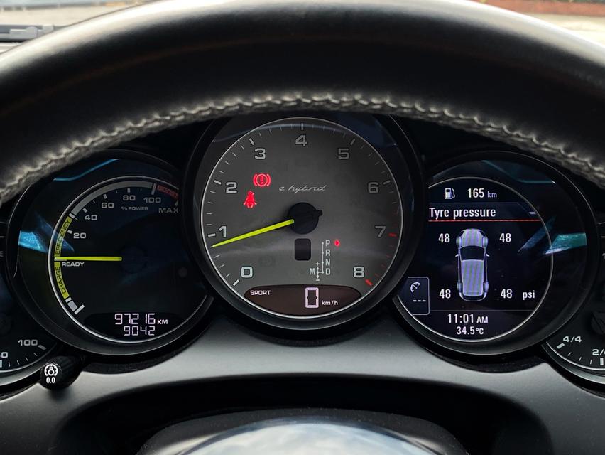 2015 Porsche Cayenne · Suv · ขับไปแล้ว 97,000 กิโลเมตร รูปที่ 16