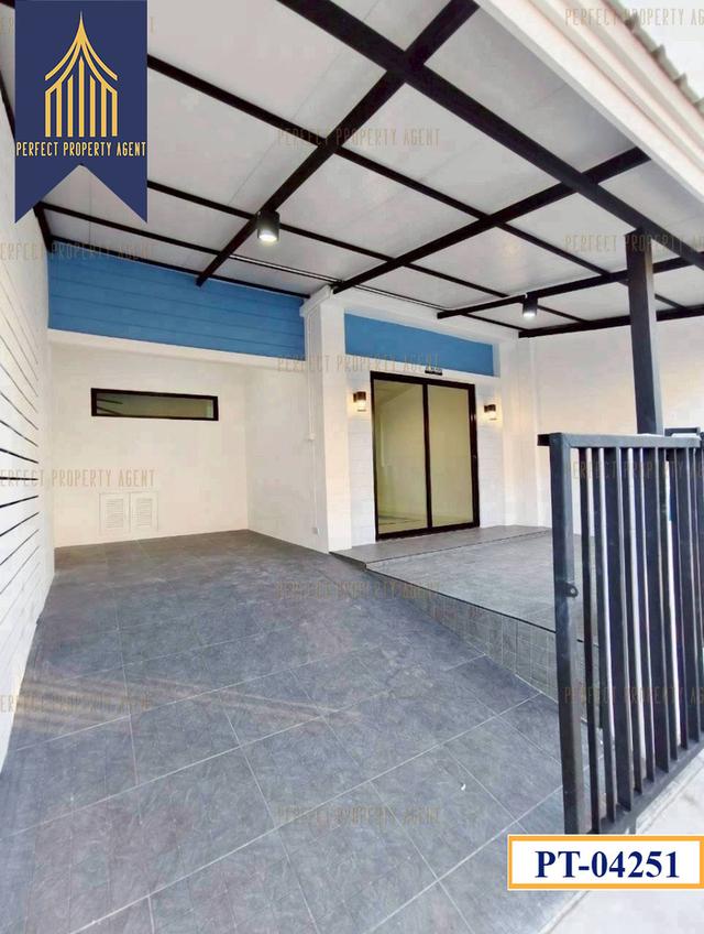 ขาย ทาวน์เฮ้าส์ พฤกษา 54/1 บางแม่นาง บางใหญ่ รีโนเวทใหม่ 3