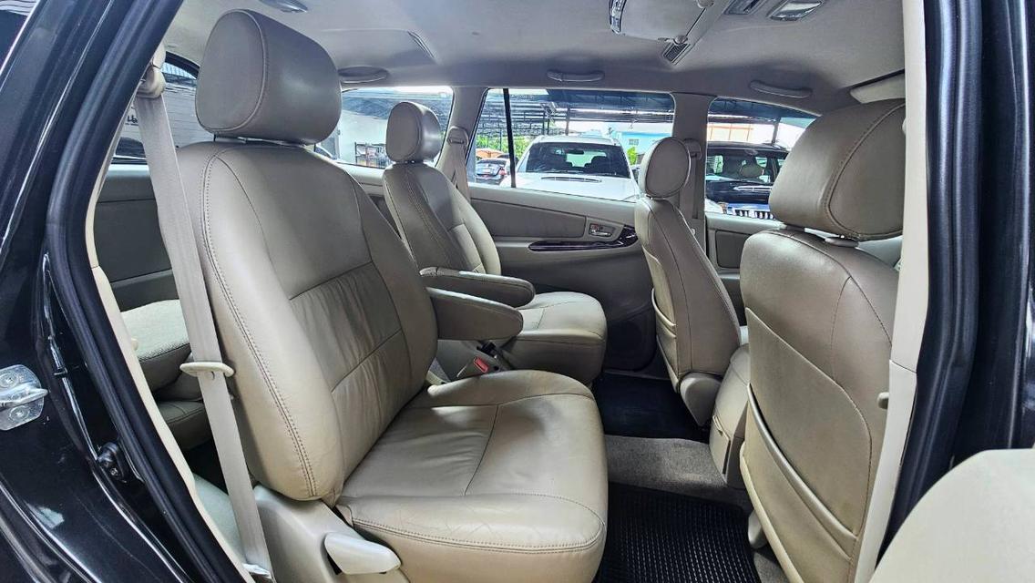 ขายรถ Toyota innova 2.0V ปี 2013 สีดำ เกียร์ออโต้ รูปที่ 12