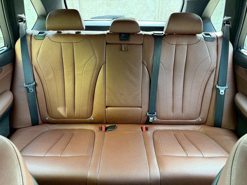 BMW X5 xDrive40e M Sport  สีดำสุดเท่ห์  รถมือเดียว ใช้น้อยสุดๆ 14