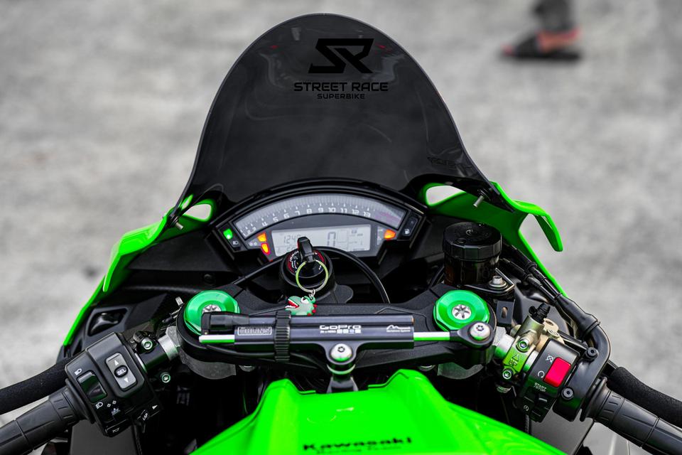 2018 Kawasaki zx10r krt registered 2019 -green book is ready!! 12