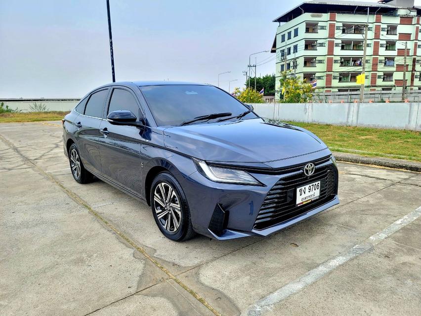 Toyota Yaris Ative 1.2 Premium Luxury 2022/23 1