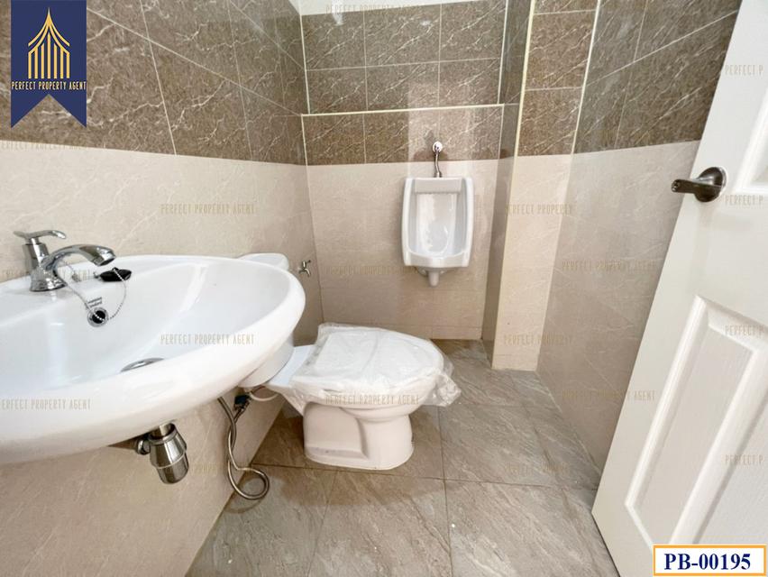 ขายอาคารพาณิชย์ สร้างใหม่ พร้อมอยู่ ค้าขายได้ ทรัพย์บุญชัย ศรีนครินทร์ ใกล้รถไฟฟ้า 4