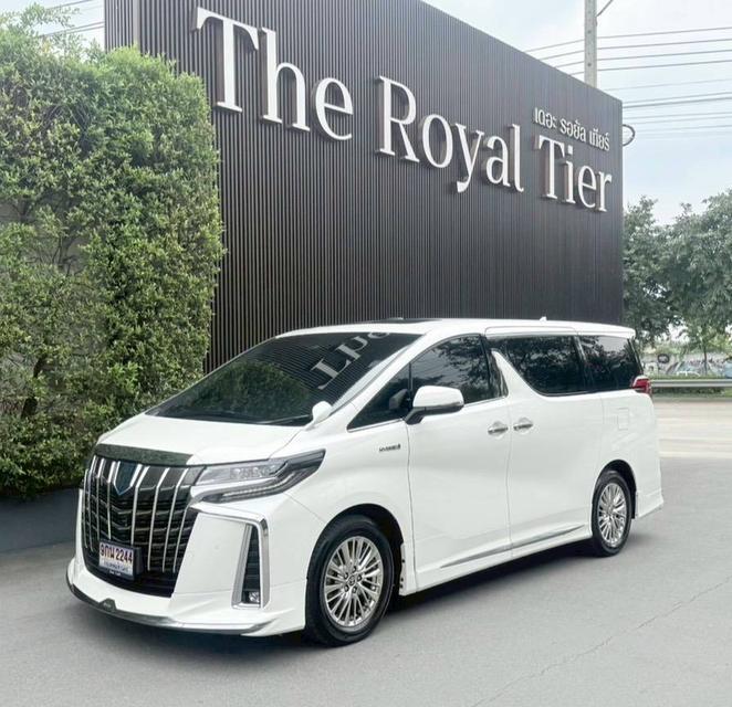 TOYOTA ALPHARD 2.5 HYBRID SRC PACKAGE 4WD ปี 2021 สีขาว
