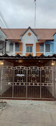 KDH0119 ขายทาวน์เฮ้าส์ แฟมิลี่ ปาร์ค (นาป่า) ขนาด 16 ตร.วา 2 ชั้น รีใหม่ทั้งหลัง 1