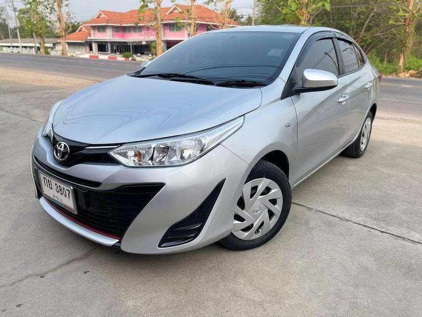 รถยนต์ Toyota Yaris 1.2