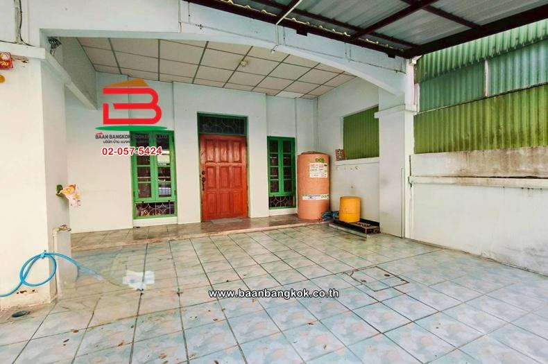 ทาวน์โฮม เนื้อที่ 18 ตร.ว. หมู่บ้านสรานนท์ (ติวานนท์-ปากเกร็ด 19) ถนนติวานนท์-ปากเกร็ด ตำบลบางพูด อำเภอปากเกร็ด นนทบุรี 4