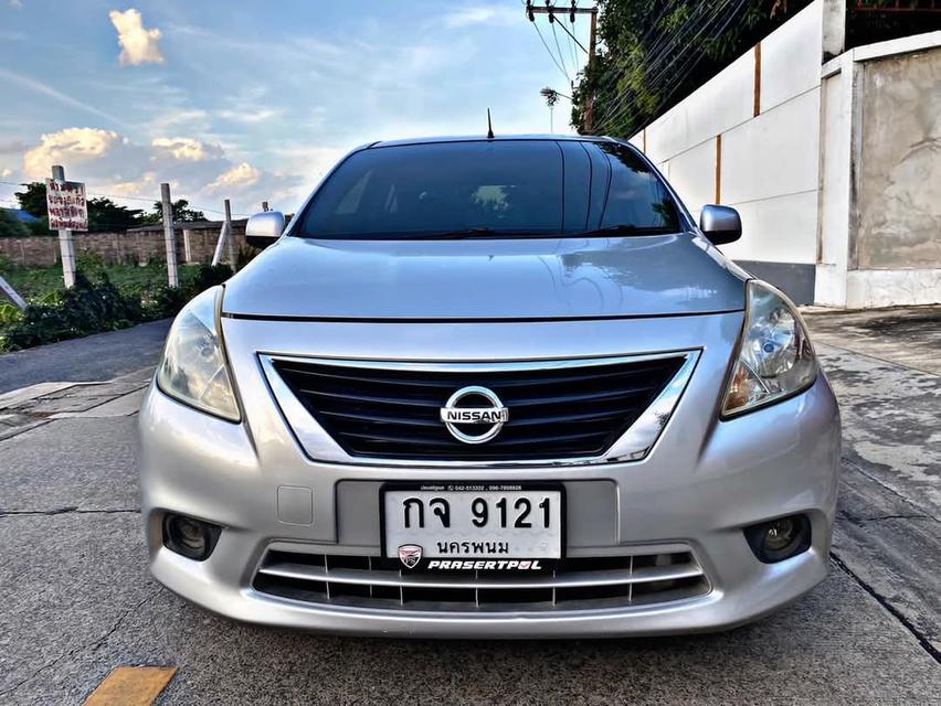 Nissan Almera 1.2  11