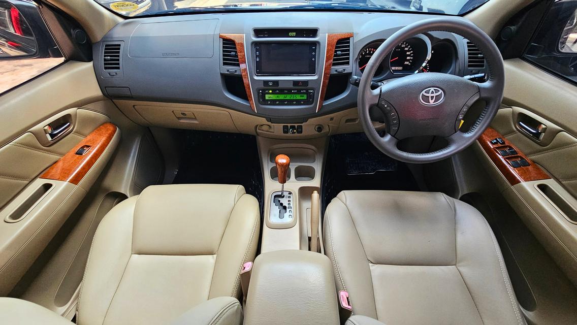 2009 Toyota FORTUNER 2.7 V SUV (ปี 08-11) 🚗ราคาพิเศษ: 💵269,000 | ผ่อน💳 6,XXX / เดือน 🏁• ล้อแม็กแต่งและ ท่อ ZOOM EXHAUST thailand• รูปที่ 8