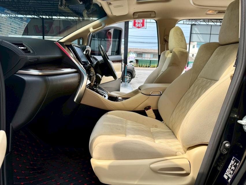 TOYOTA Alphard 2.5 HV 4wd 2022 14