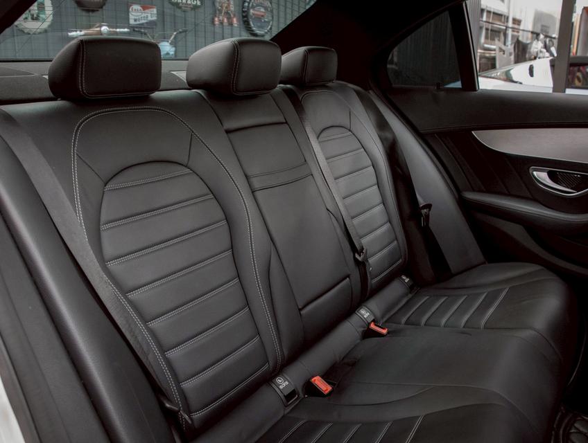 MERCEDES-BENZ C250 2.0 AMG Dynamic ปี 2015 11
