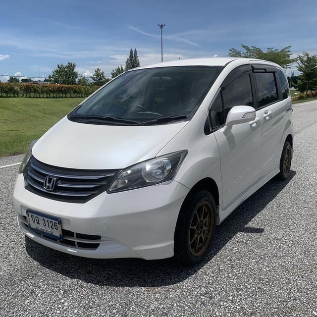 HONDA FREED 1.5 AUTO