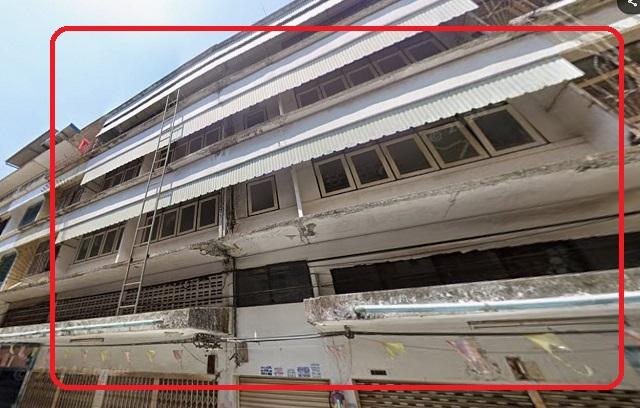 ทะลุถึงกัน 808 ตร.มไอคอนสยาม 2กม.อาคารพาณิชย์ 3 คูหา 5 ชั้น .6 นอน 4 น้ำ BTS กรุงธนบุรี 1.1กม. เหมาะสำหรับโฮสเทล สำนักงา 1