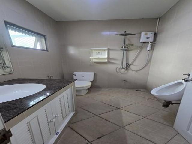 PB5940ให้เช่า อาคาร 5 ชั้น ซอย ประชาราษฎร์บำเพ็ญ15 ใกล้ MRTห้วยขวาง เดินทางสะดวก เข้าออกได้หลายทาง 15