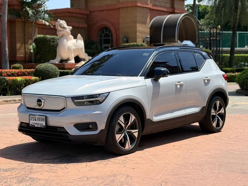 รหัสรถ PJP8698 2022 VOLVO XC40 Recharge Pure Electric Twin Motor AWD