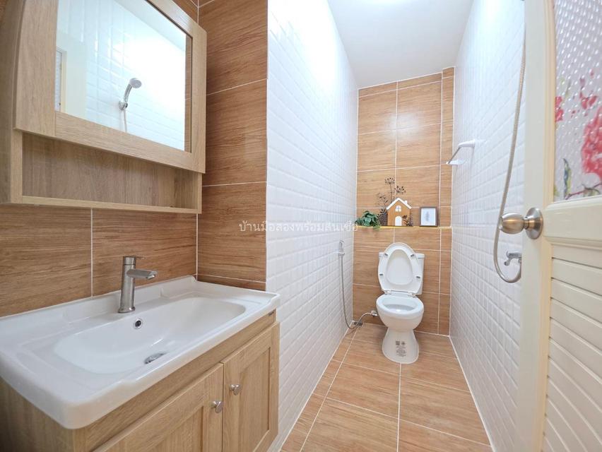 หมู่บ้านวรารักษ์ เลียบคลองสอง 27 13