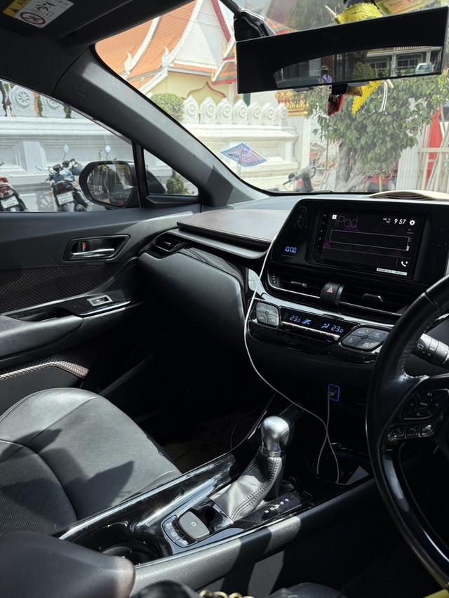 TOYOTA CHR, 1.8 HV Mid 2019ð āļŠāļĩāļāļģ āđāļāļāļāļīāļ/āđāļŪāļāļĢāļīāļ āđāļĄāļĨāđāđāļāđ 117,XXX km. āļāļđāđāļĄāļ·āļāļāļĢāļ āđāļāđāļāļĻāļđāļāļĒāđāļāļĨāļāļ