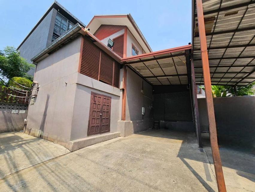 ขายและให้เช่าบ้านเดี่ยวเก่า ต้องปรับปรุง ไม่มีเฟอร์ ลาดพร้าว บ้านสวน ใจกลางเมือง 10