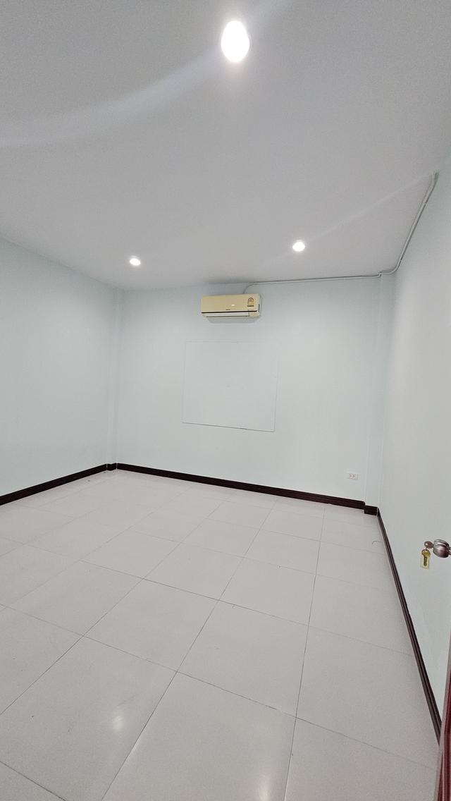 บ้านเดี่ยวพร้อมทำกิจการ​ บ้านบึง​ ชลบุรี 8